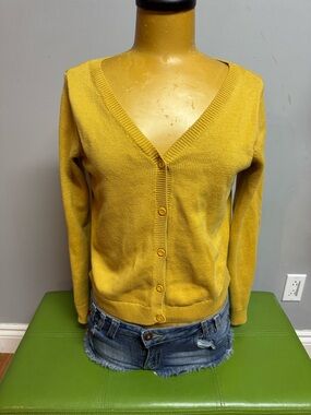 Simons Yellow V-Neck Button Cardigan Sweater . Can be worn both sides